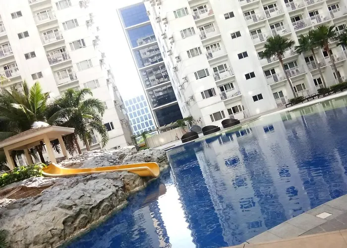 Shore Residences 1br Balcony, 3beds With Massager And Prime Video Manila